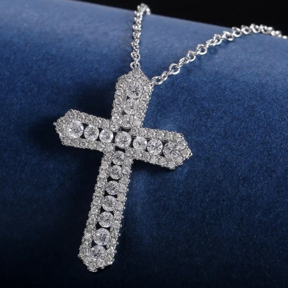 NEW STERLING SILVER CROSS DIAMOND NECKLACE - Picture 2 of 4